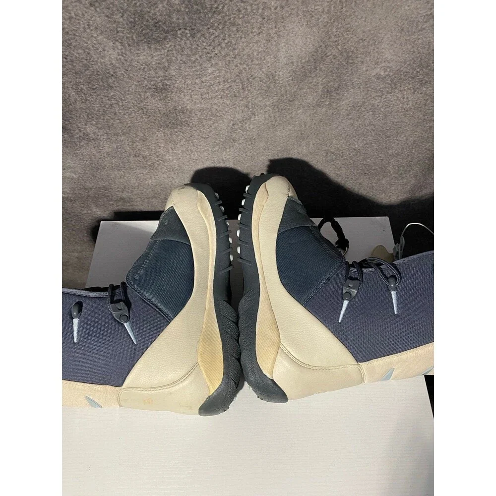 Salomon pre owned